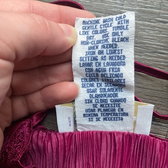 Vintage Dentelle Magenta Pink Crinkled Floral Nightgown / Lingerie Size Large - Picture 5 of 5